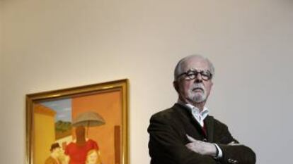 Fernando Botero com sua obra ‘The Street’ na galeria Marlborough, em Madri.