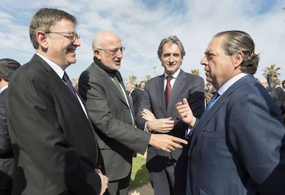 Desde la izquierda, Ximo Puig, Juan Roig, &Iacute;&ntilde;igo de la Serna y Vicente Boluda