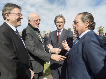 Desde la izquierda, Ximo Puig, Juan Roig, &Iacute;&ntilde;igo de la Serna y Vicente Boluda