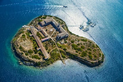 Pie de Foto: Vista aérea de Illa del Rei, junto al puerto de Mahón, en la isla de Menorca.