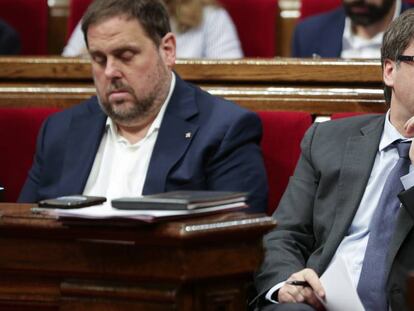 Oriol Junqueras i Carles Puigdemont, aquest dimecres al Parlament.