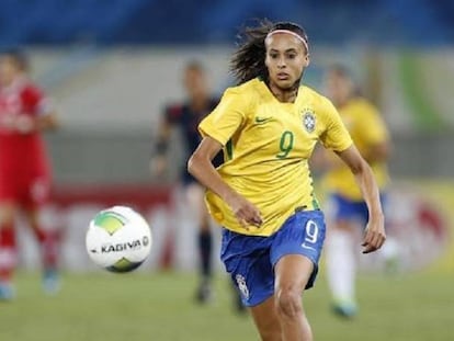 Andressa Alves, atacante do Brasil.