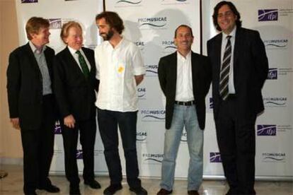 John Kennedy, Jurgen Larsson, Joan Padrón, José María Cámara y Antonio Guisasola.