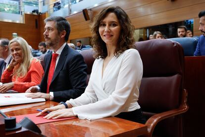 La presidenta de la Comunidad de Madrid, Isabel Díaz Ayuso, este martes en el pleno que celebra la Asamblea.