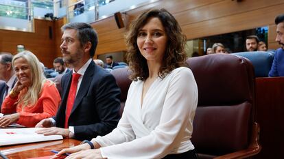 La presidenta de la Comunidad de Madrid, Isabel Díaz Ayuso, este martes en el pleno que celebra la Asamblea.