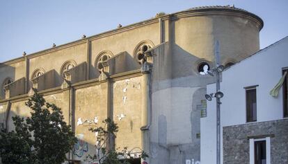 La Capella de la Misericòrdia, junto al Macba.