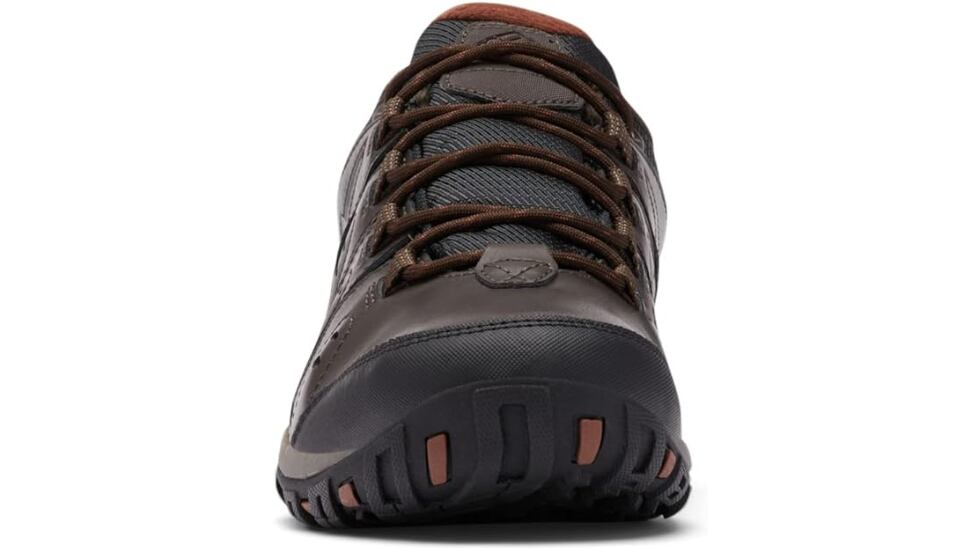 Estas zapatillas cuentan con una superficie impermeable.