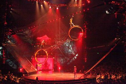 Espectacle "Kooza" del Cirque du Soleil, representat a Port Aventura el 2014