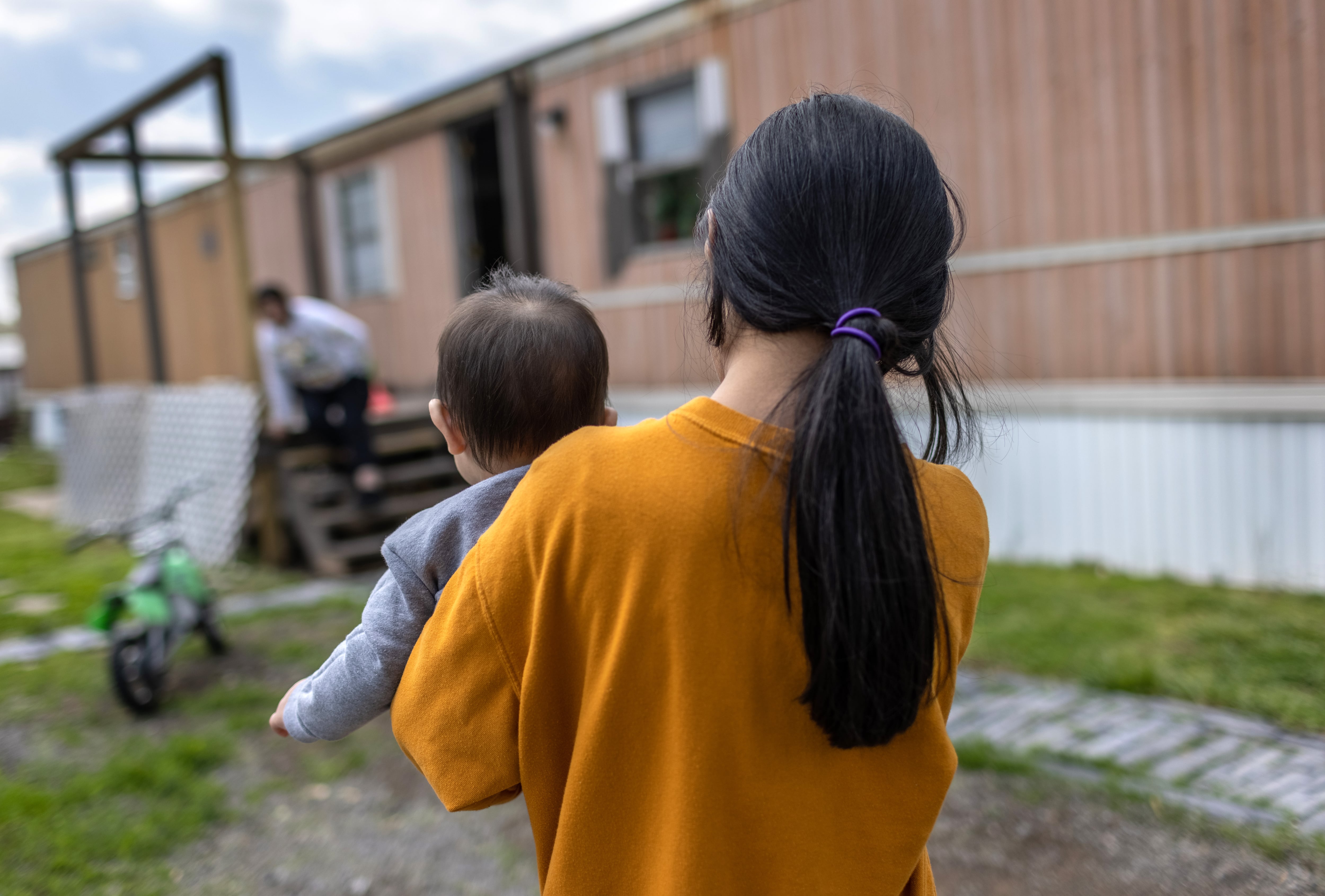 Las trabas legales y burocráticas complican la reunificación familiar de los deportados por Trump