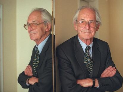 Raymond Carr photographed in Madrid in 2001.