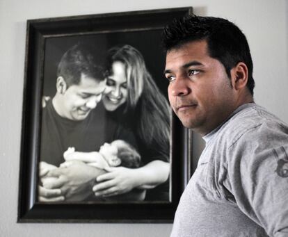 Erick Muñoz, esposo de Marlise, paciente embaraza y con muerte cerebral.