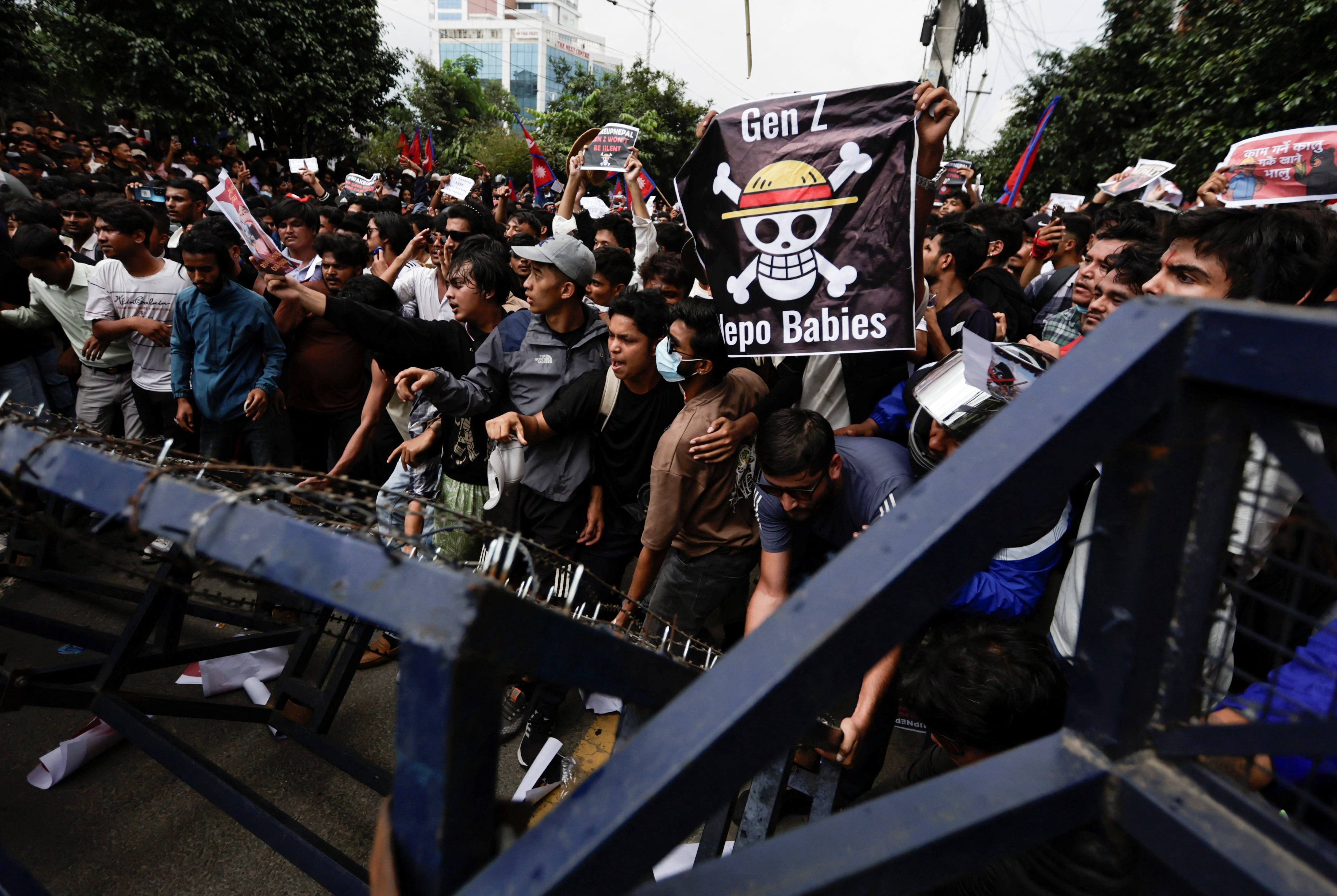 Nepal levanta la prohibición a las redes sociales tras las protestas que han dejado 19 muertos y 400 heridos