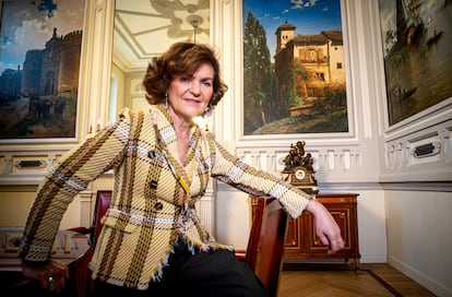 Carmen Calvo, presidenta del Consejo de Estado, en el despacho de Manuel Azaña en el Ateneo de Madrid. 