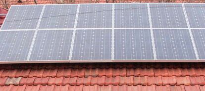 Muchas familias ya tienen instaladas placas solares.