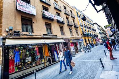 Vista de la calle de Tribulete en Lavapiés.