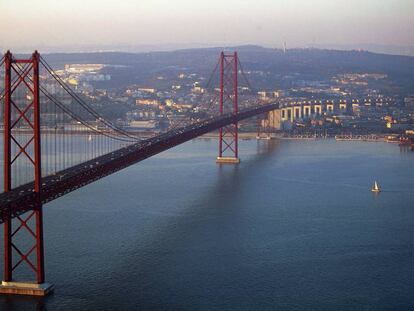 Puente 25 de Abril, en Lisboa.