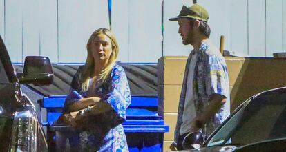 Kate Hudson y Danny Fujikawa en Santa Monica el 2 de marzo de 2017.