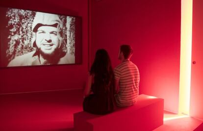 aime Gil de Biedma en una imagen de la proyección en el Arts Santa Mònica.