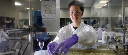 Laboratorios de la empresa Lipotec en Gavà, Barcelona.