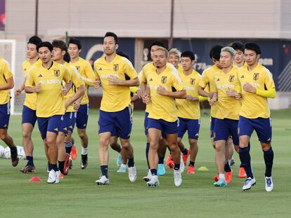 La selección japonesa, durante un entrenamiento en Doha.