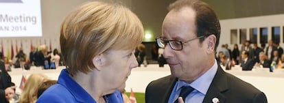 La canciller alemana, Angela Merkel, y el presidente franc&eacute;s, Francois Hollande. 