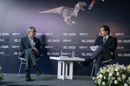 Luis Rubio, Presidente del Consejo Mexicano de Asuntos Internacionales y de México Evalúa-CIDAC, acompañado deLuis Pablo Beauregard, Jefe de Redacción de EL PAÍS en México, durante el diálogo de apertura.