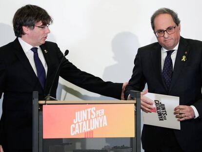 El presidente de la Generalitat, Quim Torra, junto con el expresidente Carles Puigdemont.