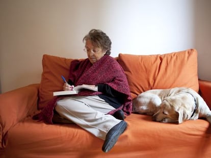 Esther Tusquets, photographed at home in 2010.