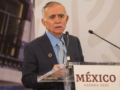 Alfonso Romo, jefe de la Oficina de la Presidencia de la República durante el lanzamiento de la Estrategia para la Agenda 2030 en México.