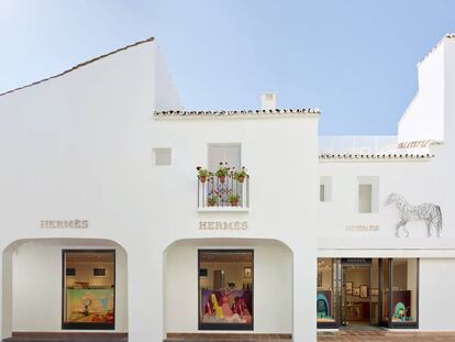 La nueva tienda de Hermès en Marbella: un oasis minimalista en el corazón de Puerto Banús
