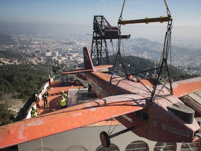 L'avió, quan es va desmuntar, al gener.