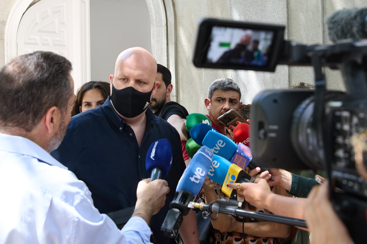 La Audiencia Nacional revisará si el empresario que financió a Alvise debe seguir en prisión