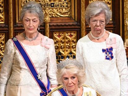 Camilla, Queen Consort, with Fortune FitzRoy (r) and Susan Hussey, at the opening of the British Parliament on November 13, 2019.