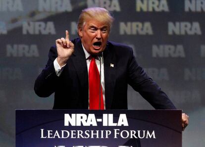 El republicano Trump, el viernes ante la Asociación Nacional del Rifle.