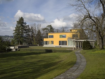 La Villa Senar que se hizo construir Serguéi Rajmáninov a orillas del lago de Lucerna. 