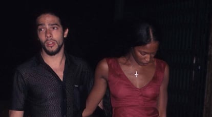 El bailar&iacute;n Joaqu&iacute;n Cort&eacute;s y la modelo Naomi Campbell, en 1997.