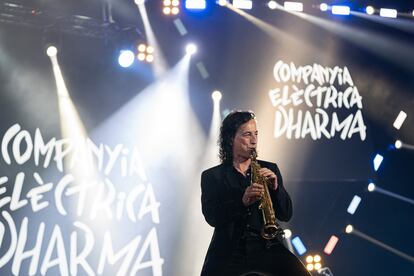 Un momento del concierto de la Dharma en el Sant Jordi.