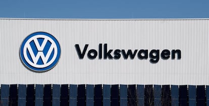 En la imagen, el logotipo de Volkswagen. 