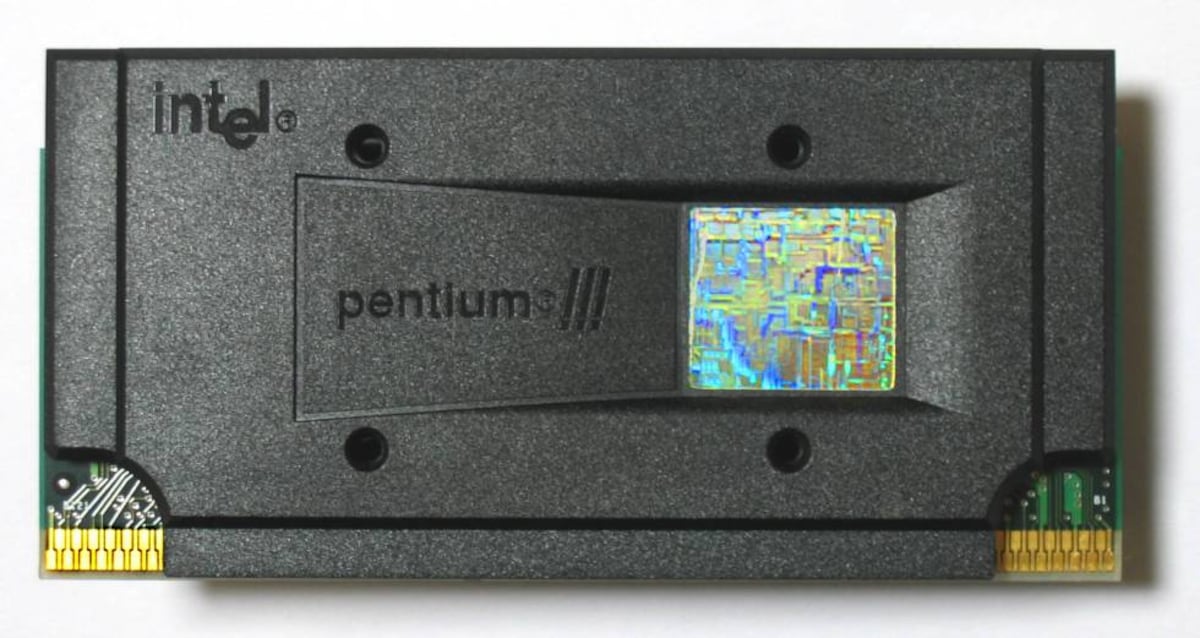 La historia del error de división de los primeros Pentium | Ciencia ...
