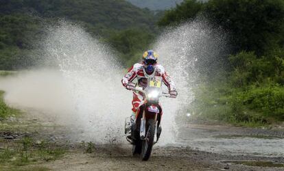 Barreda durante la tercera etapa del Dakar.