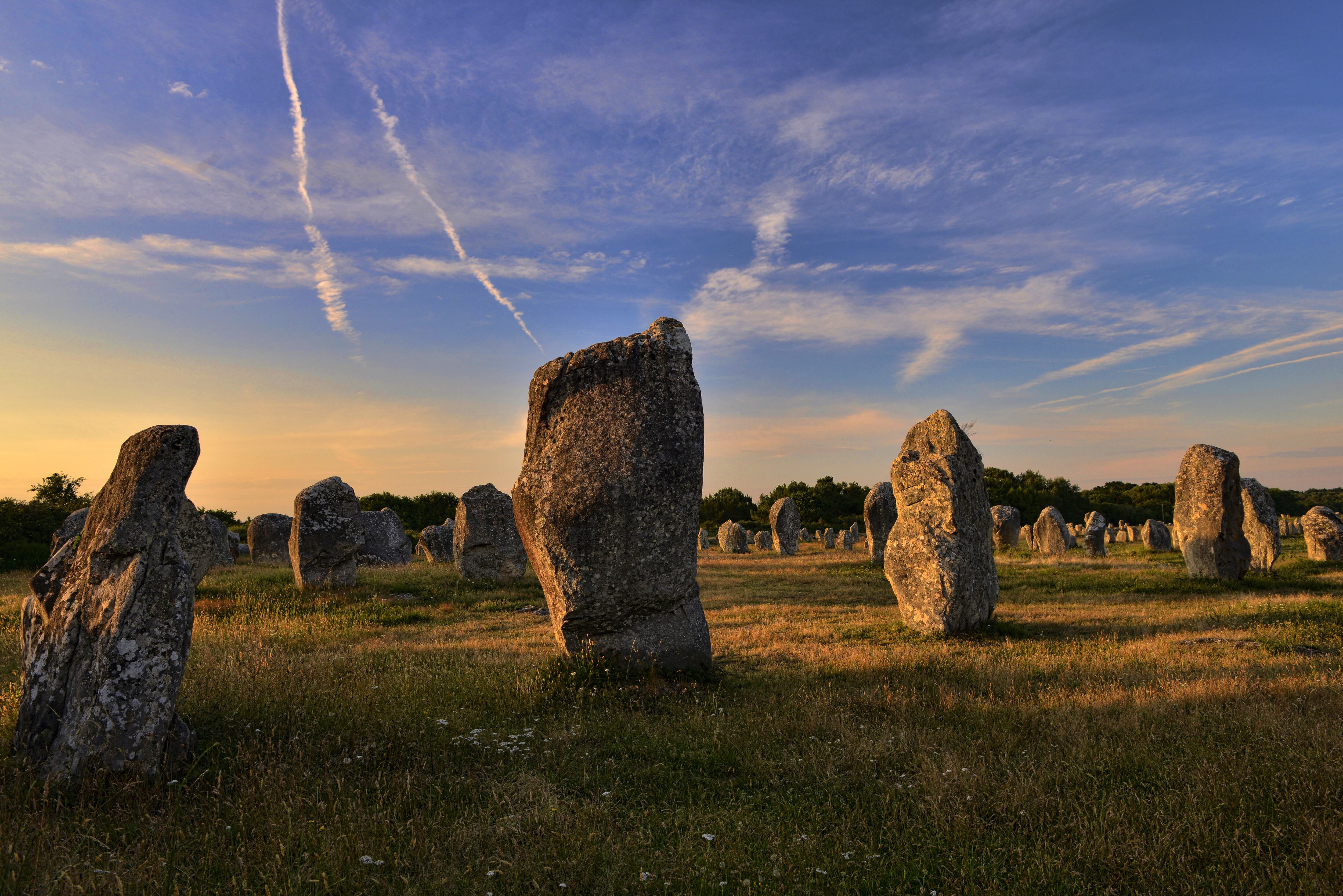 Los megalitos de Carnac y de las costas de Morbihan en Bretaña (Francia).