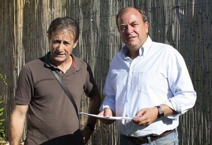 El presidente de Extremadura, Jos&eacute; Antonio Monago, y el l&iacute;der de IU en la comunidad, Pedro Escobar. 