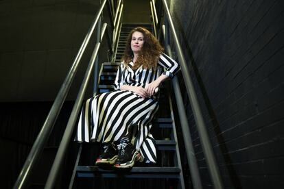 La directora Carlota Ferrer, fotografiada en abril en la Sala Negra de los Teatros del Canal.