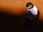 Paris (France), 13/06/2021.- Stefanos Tsitsipas of Greece in action against Novak Djokovic of Serbia during their final match at the French Open tennis tournament at Roland Garros in Paris, France, 13 June 2021. (Tenis, Abierto, Francia, Grecia) EFE/EPA/IAN LANGSDON