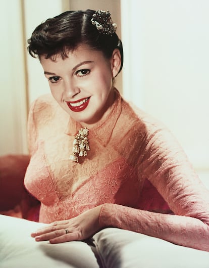 Judy Garland, una de las primeras sonrisas nucleares de Hollywood.