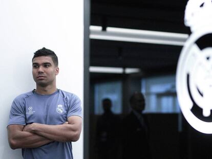 Casemiro, antes de la entrevista. 