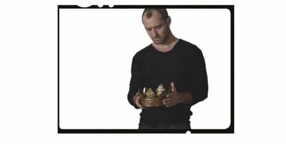 Fotograma de Jude Law en un vídeo promocional de 'Enrique V'.