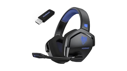 Auriculares de la Fiesta de la Ofertas Prime sobre fondo blanco.