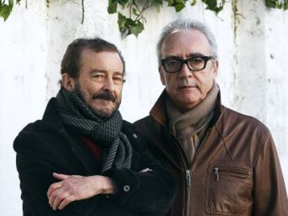 El actor Juan Diego, a la izquierda, y el escritor Juan José Millás, en Madrid.
