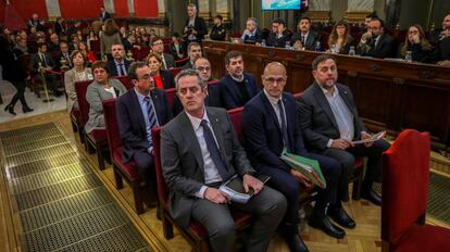 Los doce líderes independentistas acusados por el proceso soberanista catalán en el banquillo del Tribunal Supremo.